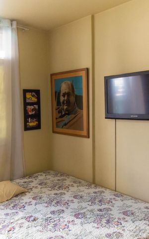 Apartamento à venda com 304m², 4 quartos e 2 vagas Apartamento à venda com 304m², 4 quartos e 2 vagasQuarto 1