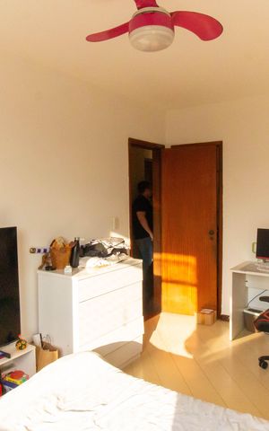 Apartamento à venda com 304m², 4 quartos e 2 vagas Apartamento à venda com 304m², 4 quartos e 2 vagasQuarto 2