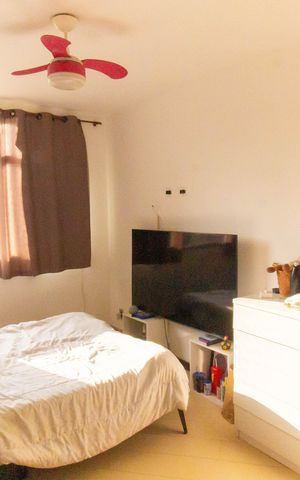 Apartamento à venda com 304m², 4 quartos e 2 vagas Apartamento à venda com 304m², 4 quartos e 2 vagasQuarto 2