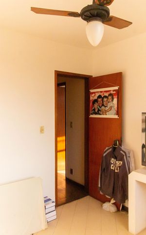 Apartamento à venda com 304m², 4 quartos e 2 vagas Apartamento à venda com 304m², 4 quartos e 2 vagasQuarto 3