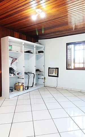 Casa à venda com 110m², 2 quartos e 4 vagasQuarto 1