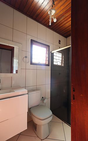 Casa à venda com 110m², 2 quartos e 4 vagasBanheiro