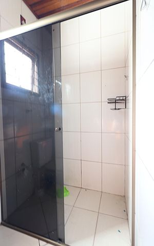 Casa à venda com 110m², 2 quartos e 4 vagasBanheiro