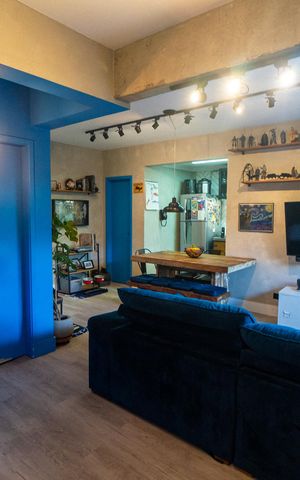 Apartamento à venda com 92m², 2 quartos e 1 vaga Apartamento à venda com 92m², 2 quartos e 1 vagaSala