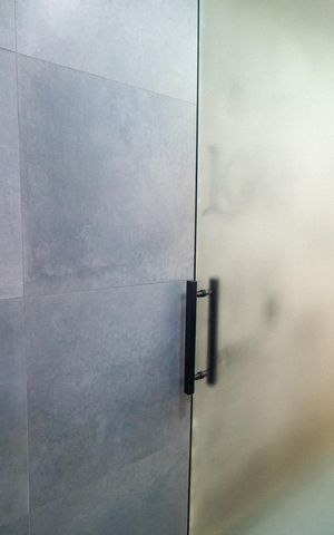 Apartamento à venda com 92m², 2 quartos e 1 vaga Apartamento à venda com 92m², 2 quartos e 1 vagaÁrea de Serviço
