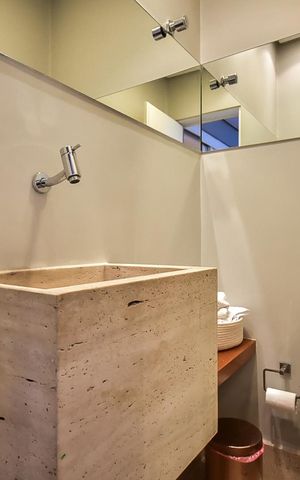 Apartamento para alugar com 178m², 3 quartos e 2 vagasLavabo