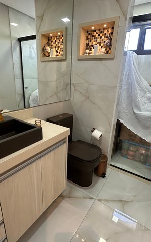 Apartamento à venda com 240m², 3 quartos e 3 vagas Apartamento à venda com 240m², 3 quartos e 3 vagasBanheiro Social 2