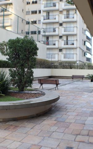 Apartamento à venda com 240m², 3 quartos e 3 vagas Apartamento à venda com 240m², 3 quartos e 3 vagasÁrea comum