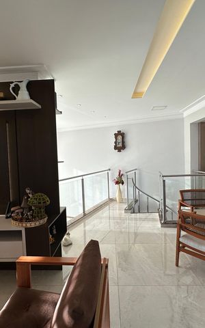 Apartamento à venda com 240m², 3 quartos e 3 vagas Apartamento à venda com 240m², 3 quartos e 3 vagasSala de TV