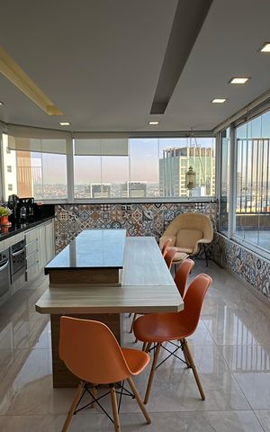Apartamento à venda com 240m², 3 quartos e 3 vagas Apartamento à venda com 240m², 3 quartos e 3 vagasChurrasqueira
