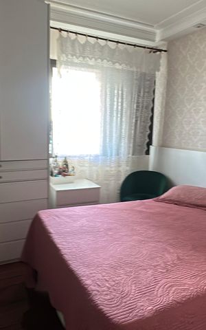 Apartamento à venda com 240m², 3 quartos e 3 vagas Apartamento à venda com 240m², 3 quartos e 3 vagasQuarto 2
