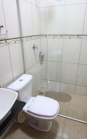 Casa à venda com 530m², 4 quartos e 4 vagasBanheiro