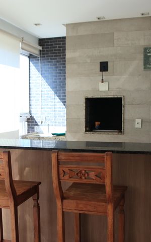 Apartamento para alugar com 160m², 3 quartos e 2 vagasVaranda