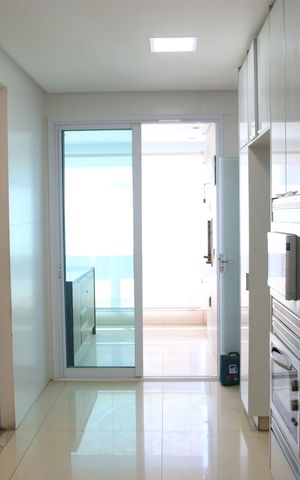 Apartamento para alugar com 160m², 3 quartos e 2 vagasCozinha