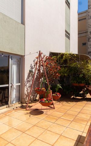 Apartamento à venda com 571m², 4 quartos e 2 vagas Apartamento à venda com 571m², 4 quartos e 2 vagasCobertura
