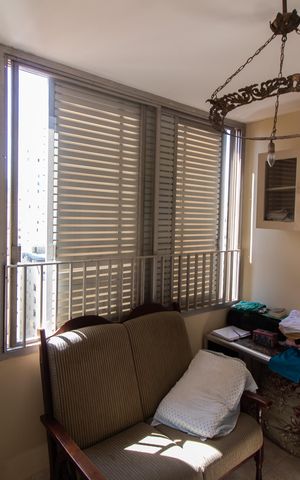 Apartamento à venda com 571m², 4 quartos e 2 vagas Apartamento à venda com 571m², 4 quartos e 2 vagasQuarto de Serviço