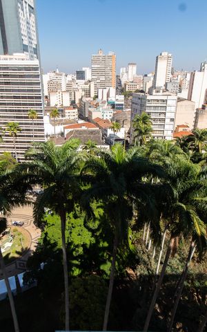 Apartamento à venda com 571m², 4 quartos e 2 vagas Apartamento à venda com 571m², 4 quartos e 2 vagasSala de TV