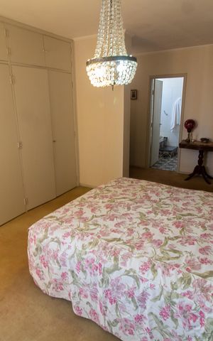 Apartamento à venda com 571m², 4 quartos e 2 vagas Apartamento à venda com 571m², 4 quartos e 2 vagasSuíte 2