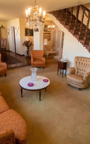 Apartamento à venda com 571m², 4 quartos e 2 vagas Apartamento à venda com 571m², 4 quartos e 2 vagasSala de Estar