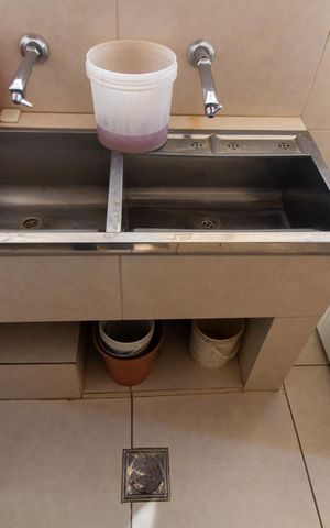 Apartamento à venda com 571m², 4 quartos e 2 vagas Apartamento à venda com 571m², 4 quartos e 2 vagasÁrea de Serviço
