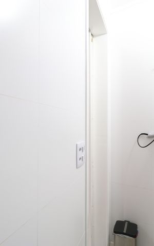 Casa à venda com 105m², 2 quartos e 2 vagasBanheiro da Suíte 1