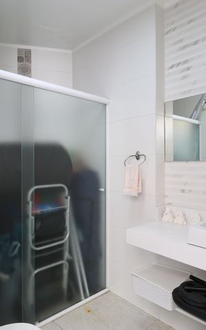 Casa à venda com 105m², 2 quartos e 2 vagasQuarto de Serviço