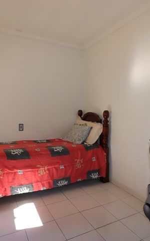 Casa à venda com 240m², 3 quartos e 4 vagasQuarto 2