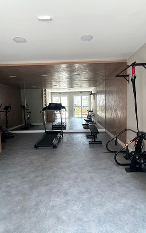 Apartamento à venda com 35m², 1 quarto e sem vagaÁrea comum - Academia