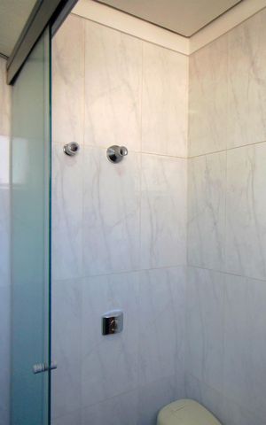 Apartamento à venda com 220m², 4 quartos e 2 vagasBanheiro da Suíte Master