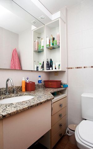 Apartamento à venda com 58m², 2 quartos e sem vagaBanheiro da Suíte