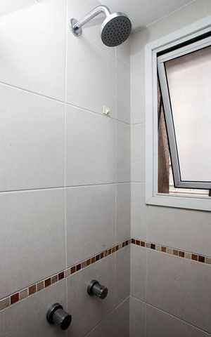 Apartamento à venda com 58m², 2 quartos e sem vagaBanheiro da Suíte