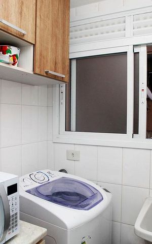 Apartamento à venda com 58m², 2 quartos e sem vagaCozinha e Área de Serviço