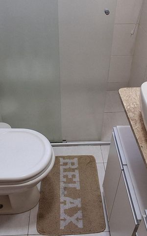 Casa à venda com 198m², 4 quartos e 7 vagas Casa à venda com 198m², 4 quartos e 7 vagasBanheiro Social