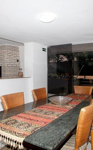 Apartamento à venda com 152m², 3 quartos e 2 vagasÁrea Comum - Salão de Festas Churrasqueira