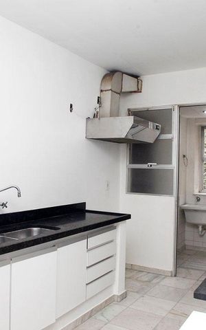 Apartamento à venda com 152m², 3 quartos e 2 vagasCozinha