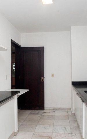 Apartamento à venda com 152m², 3 quartos e 2 vagasCozinha
