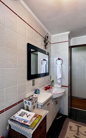 Apartamento para alugar com 210m², 3 quartos e 4 vagas Apartamento para alugar com 210m², 3 quartos e 4 vagasBanheiro Social