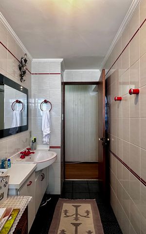 Apartamento para alugar com 210m², 3 quartos e 4 vagas Apartamento para alugar com 210m², 3 quartos e 4 vagasBanheiro Social