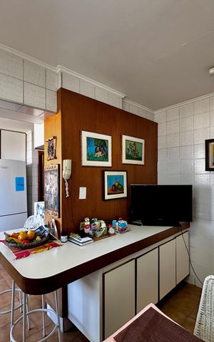 Apartamento para alugar com 210m², 3 quartos e 4 vagas Apartamento para alugar com 210m², 3 quartos e 4 vagasCozinha