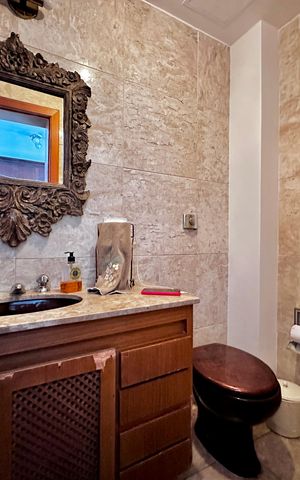 Apartamento para alugar com 210m², 3 quartos e 4 vagas Apartamento para alugar com 210m², 3 quartos e 4 vagasLavabo