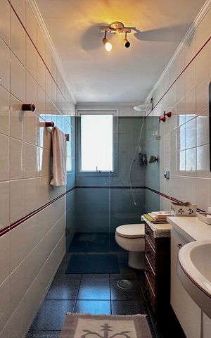 Apartamento para alugar com 210m², 3 quartos e 4 vagas Apartamento para alugar com 210m², 3 quartos e 4 vagasBanheiro Social