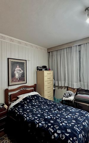 Apartamento para alugar com 210m², 3 quartos e 4 vagas Apartamento para alugar com 210m², 3 quartos e 4 vagasQuarto