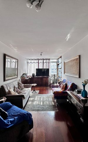 Apartamento para alugar com 210m², 3 quartos e 4 vagas Apartamento para alugar com 210m², 3 quartos e 4 vagasSala 2
