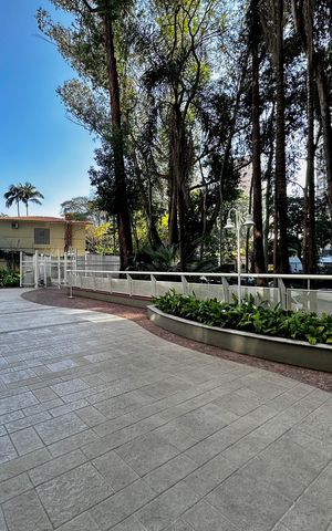 Apartamento para alugar com 210m², 3 quartos e 4 vagas Apartamento para alugar com 210m², 3 quartos e 4 vagasÁrea Comum