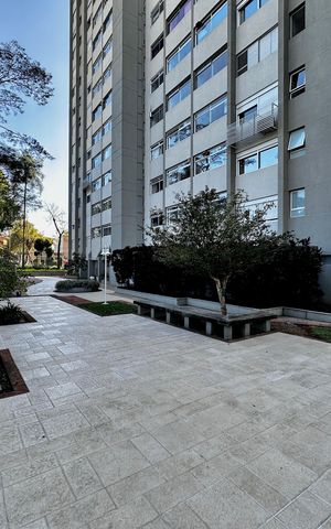 Apartamento para alugar com 210m², 3 quartos e 4 vagas Apartamento para alugar com 210m², 3 quartos e 4 vagasÁrea Comum