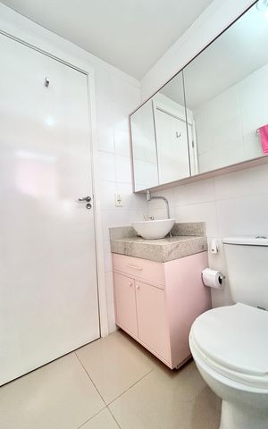 Apartamento à venda com 43m², 2 quartos e 1 vaga Apartamento à venda com 43m², 2 quartos e 1 vagaBanheiro