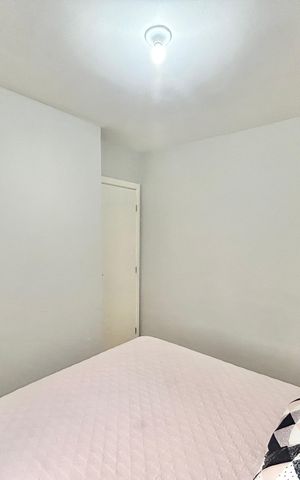 Apartamento à venda com 43m², 2 quartos e 1 vaga Apartamento à venda com 43m², 2 quartos e 1 vagaQuarto 1