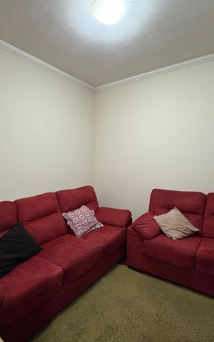 Casa à venda com 360m², 5 quartos e 5 vagas Casa à venda com 360m², 5 quartos e 5 vagasSala de TV