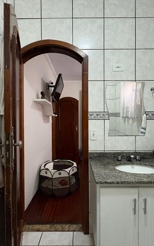 Casa à venda com 360m², 5 quartos e 5 vagas Casa à venda com 360m², 5 quartos e 5 vagasBanheiro da suíte 3