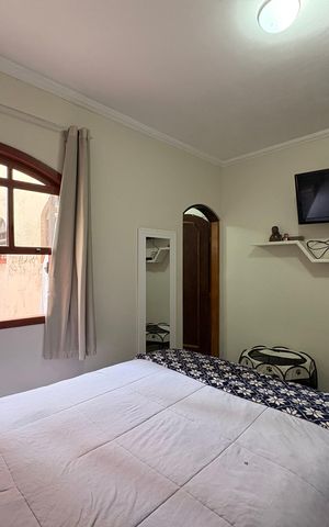 Casa à venda com 360m², 5 quartos e 5 vagas Casa à venda com 360m², 5 quartos e 5 vagasSuite 3
